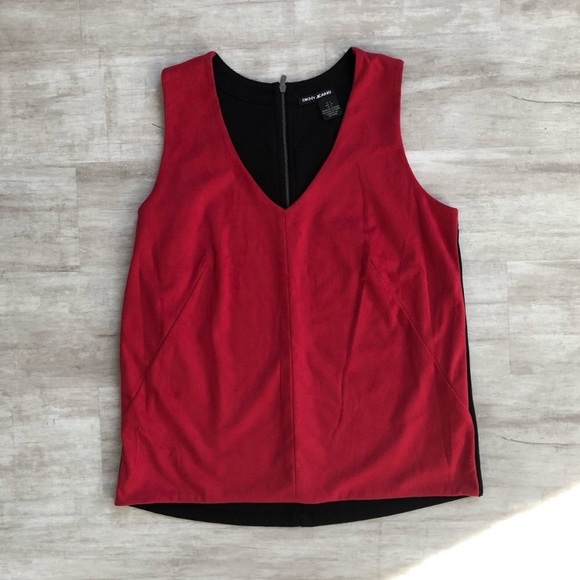 Dkny Tops - ❤️ NWOT DKNY Top Size S
